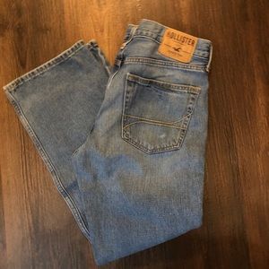 HOLLISTER Mens Straight Medium Wash Blue Jeans Size 32 x 30